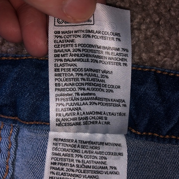 High Rise Jeans - Picture 4 of 7